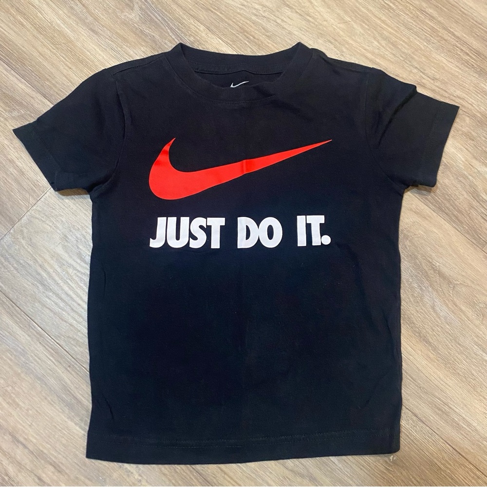 Nike Kids Black Tshirt